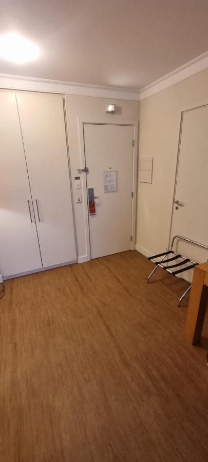 Flat Lindo Com Vista Em Frente Ao Aeroporto De Congonhas - H806 Apartamento São Paulo