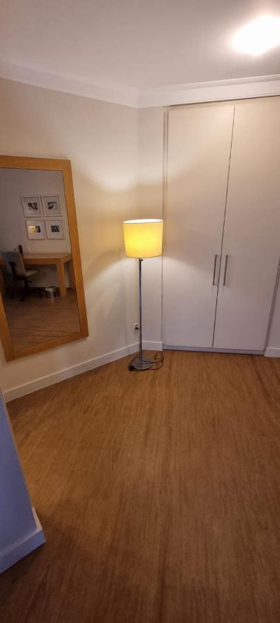 Apartamento Flat Lindo Com Vista Em Frente Ao Aeroporto De Congonhas - H806 São Paulo